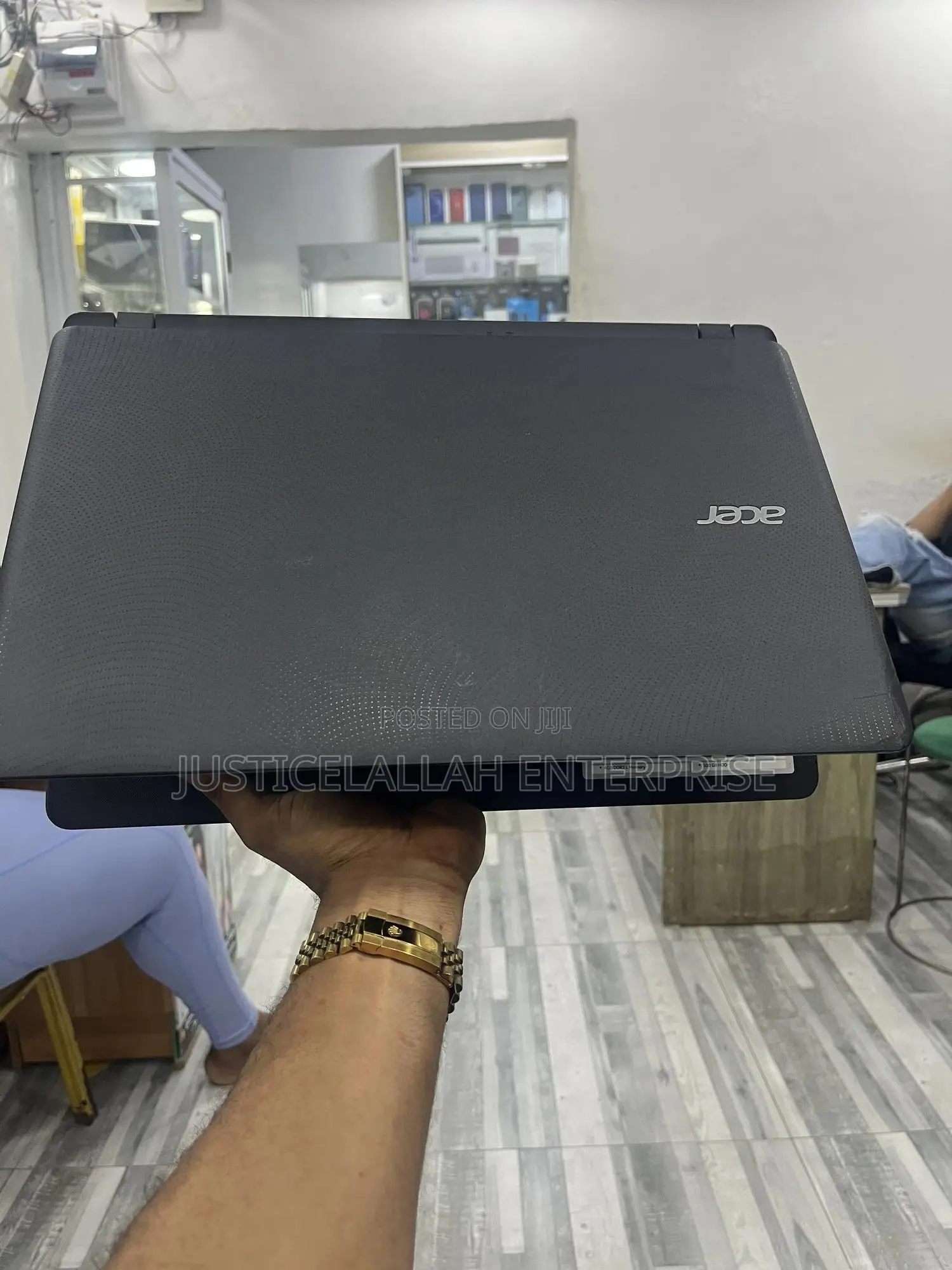 Laptop Acer Aspire ES1-533 4GB Intel Celeron HDD 1T