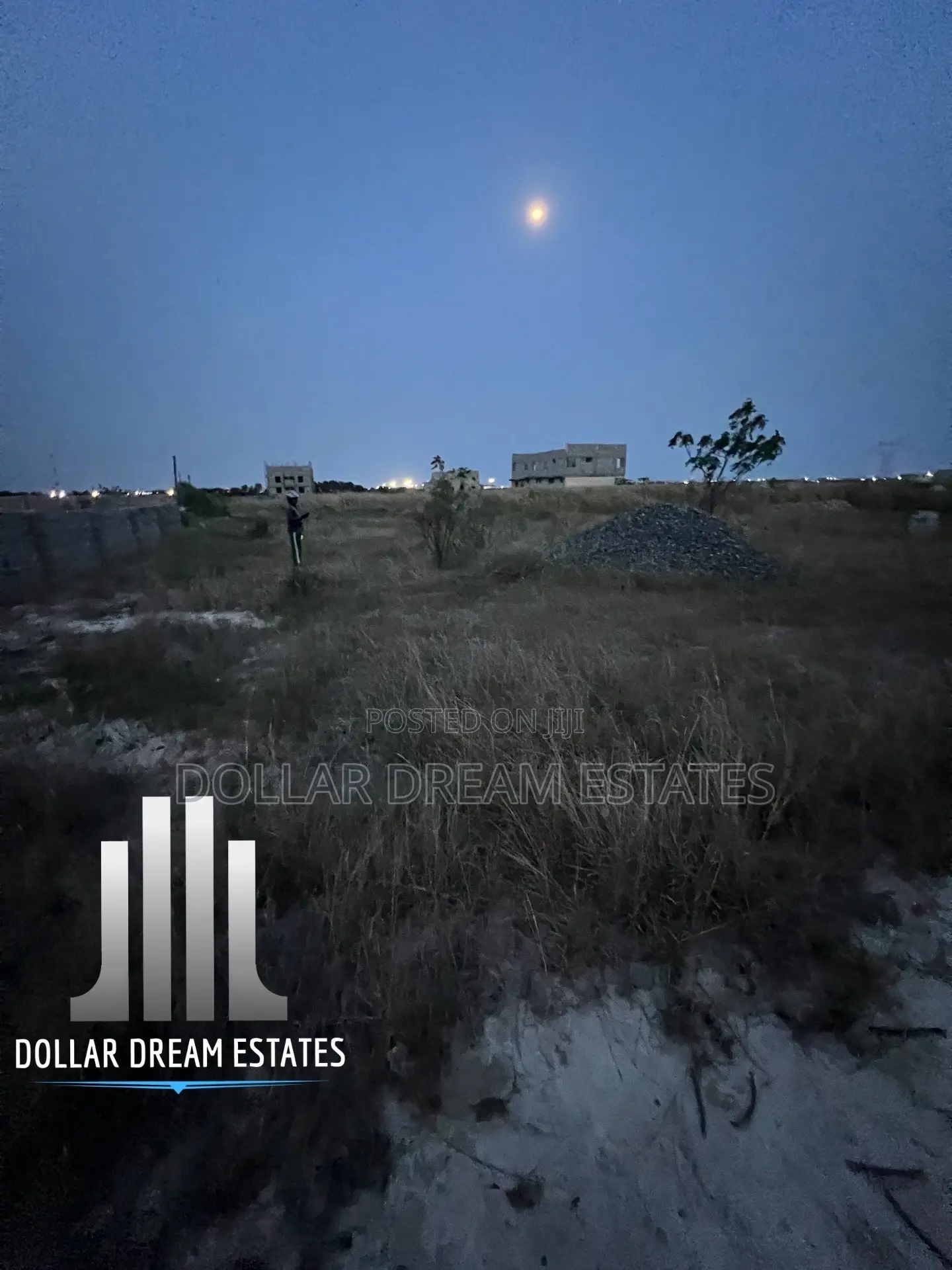 1 Plot on Sale in Tema Community 25
