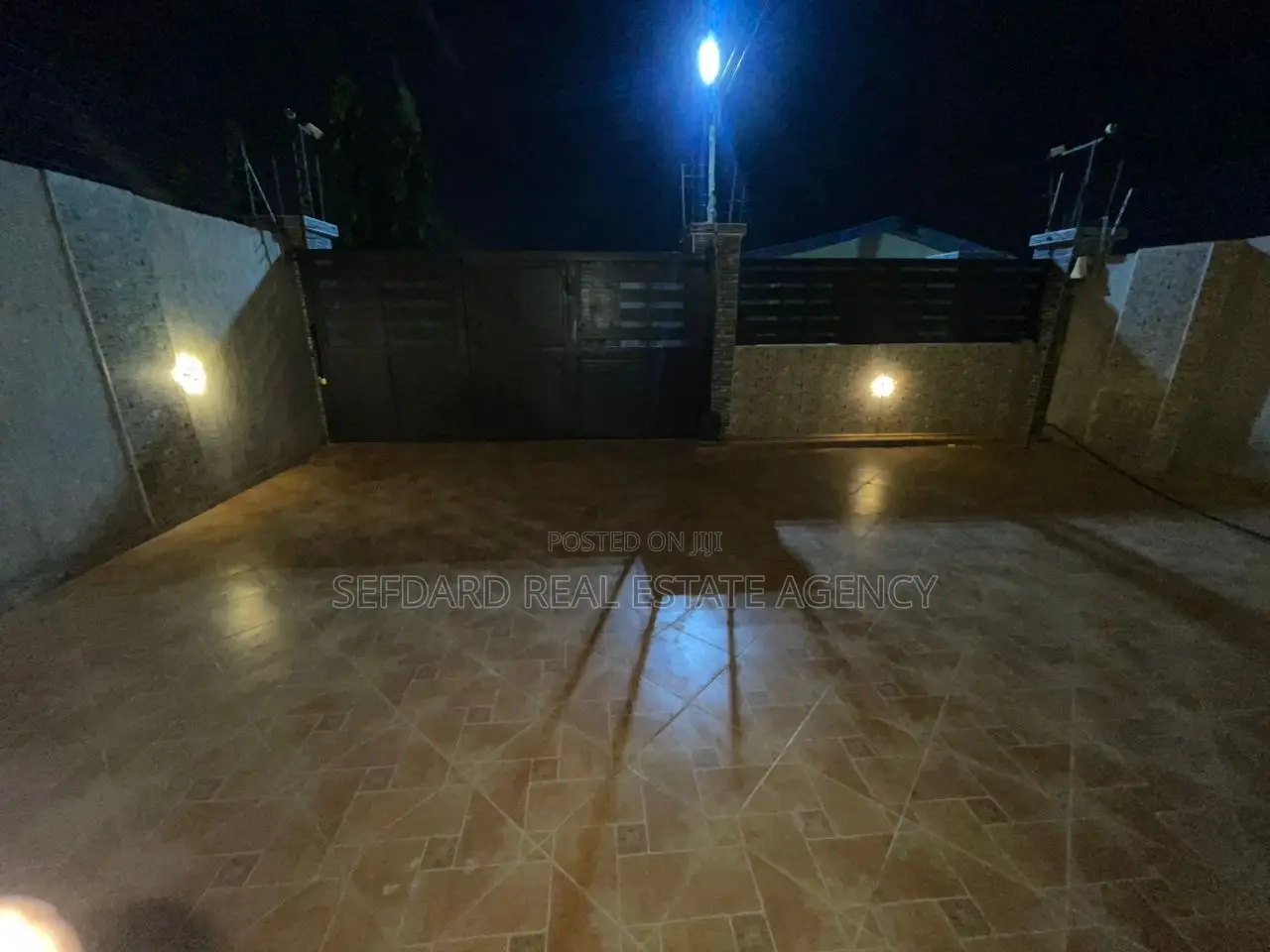 2bdrm Apartment in Amasaman for rent