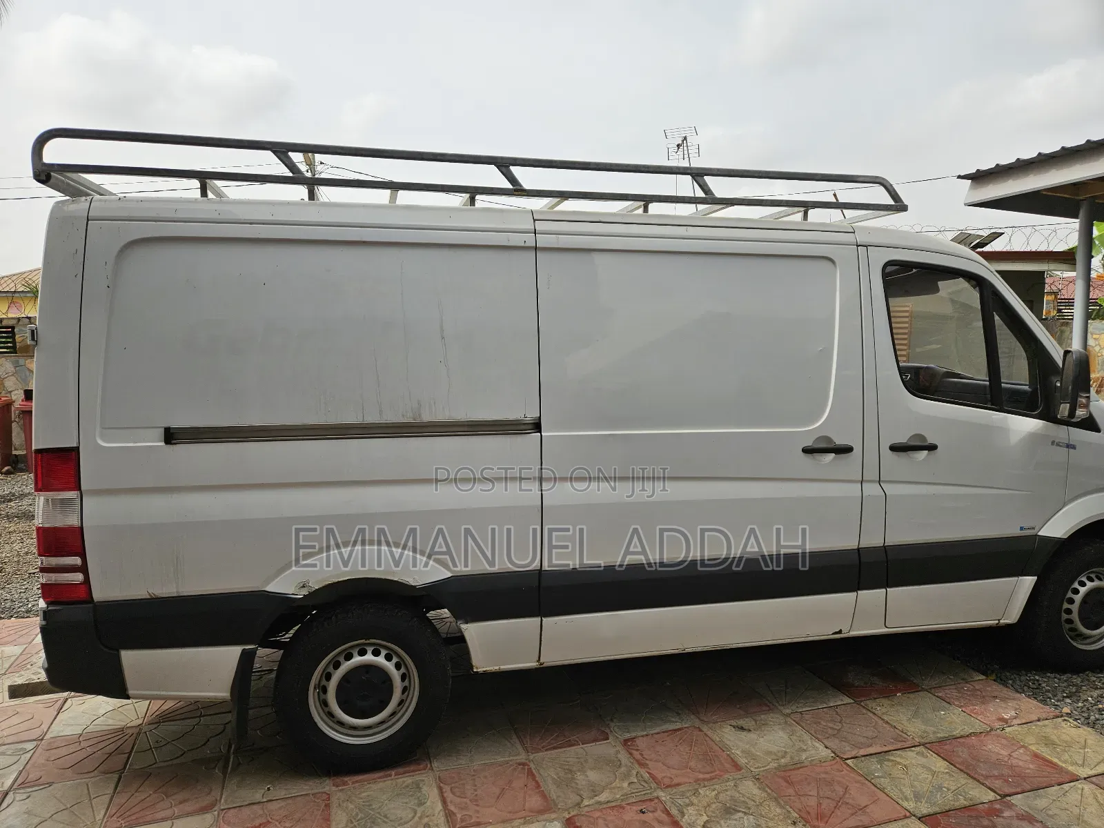 Mercedes Benz Van