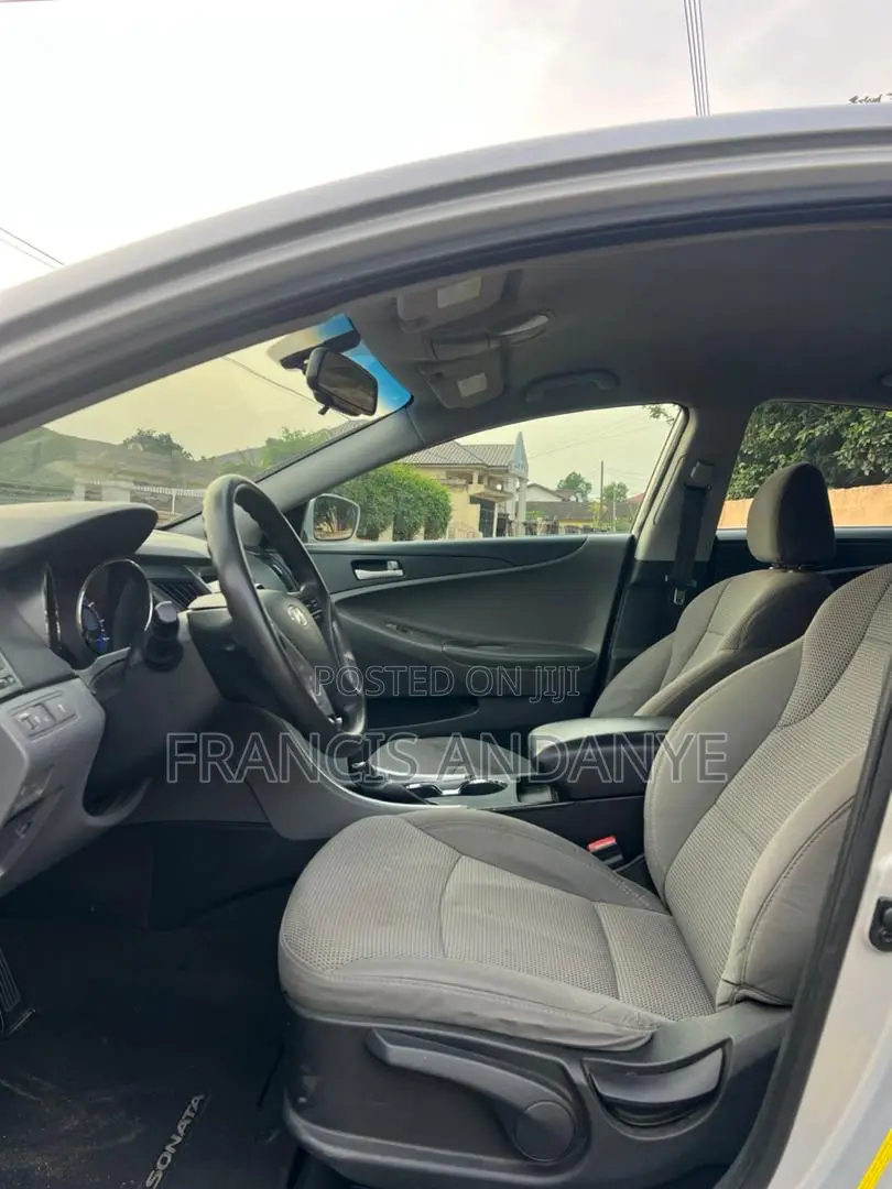 Hyundai Sonata 2015 Silver