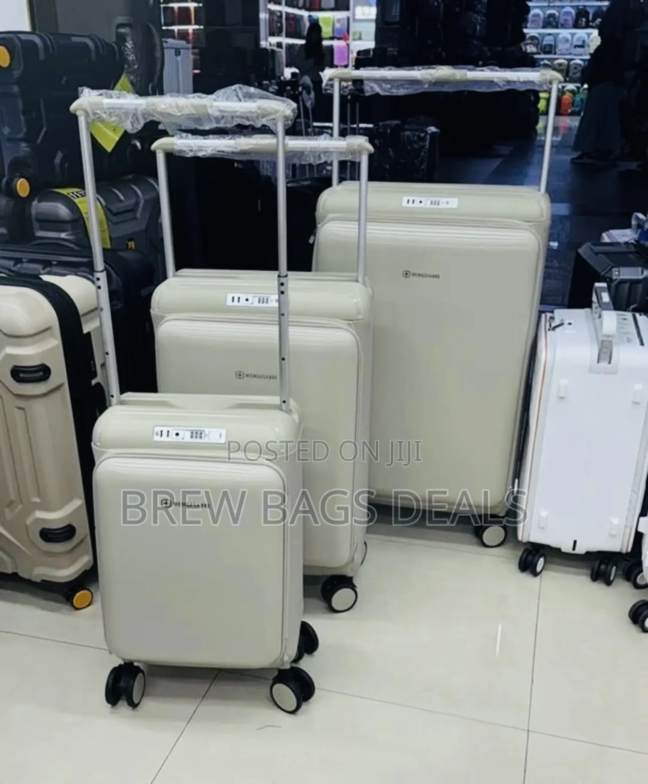 Quality Pure Fabric Fiber 3set Wide Handle Traveling Bag.