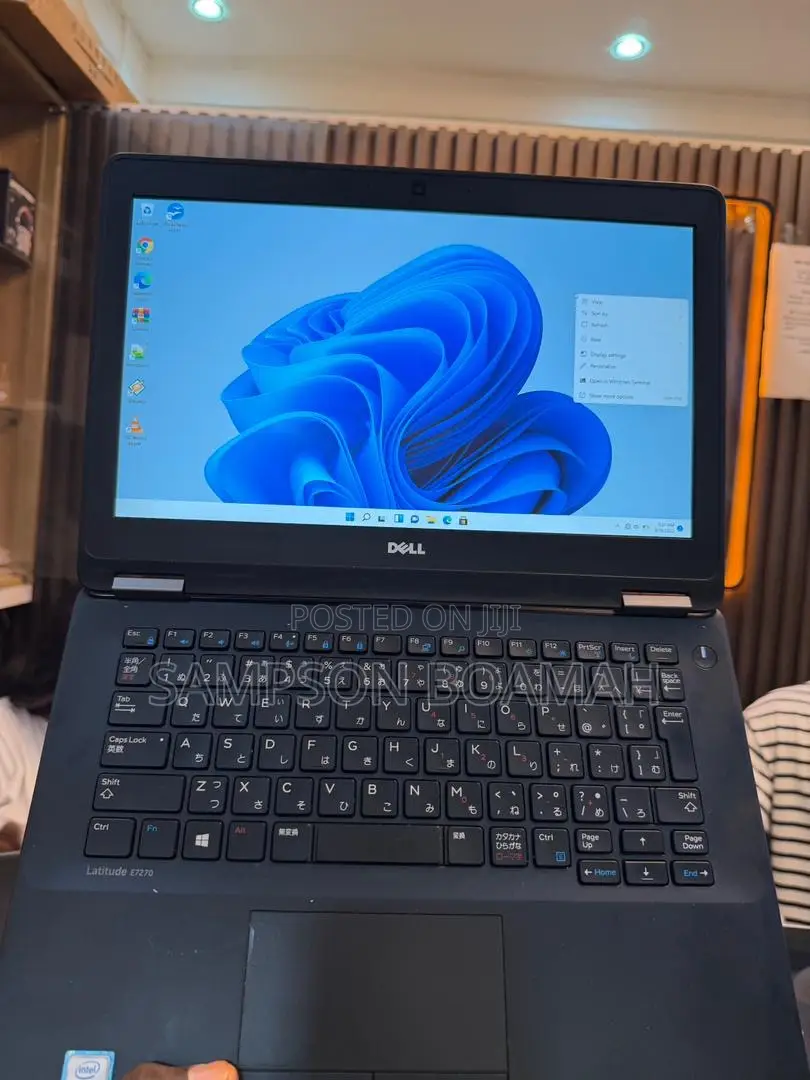 New Laptop Dell Latitude 12 E7270 4GB Intel Core i5 SSD 128GB