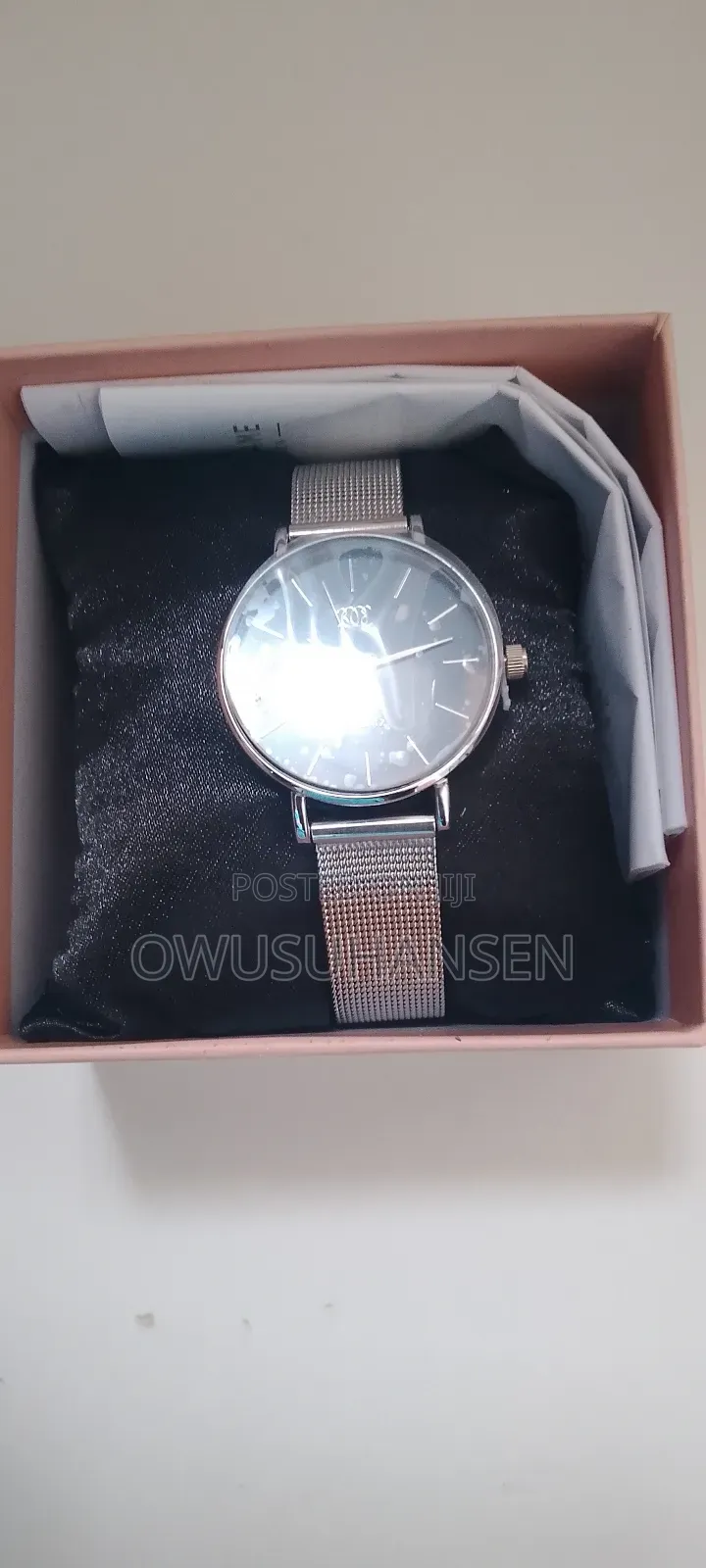 Quartz Men and Ladies Watches