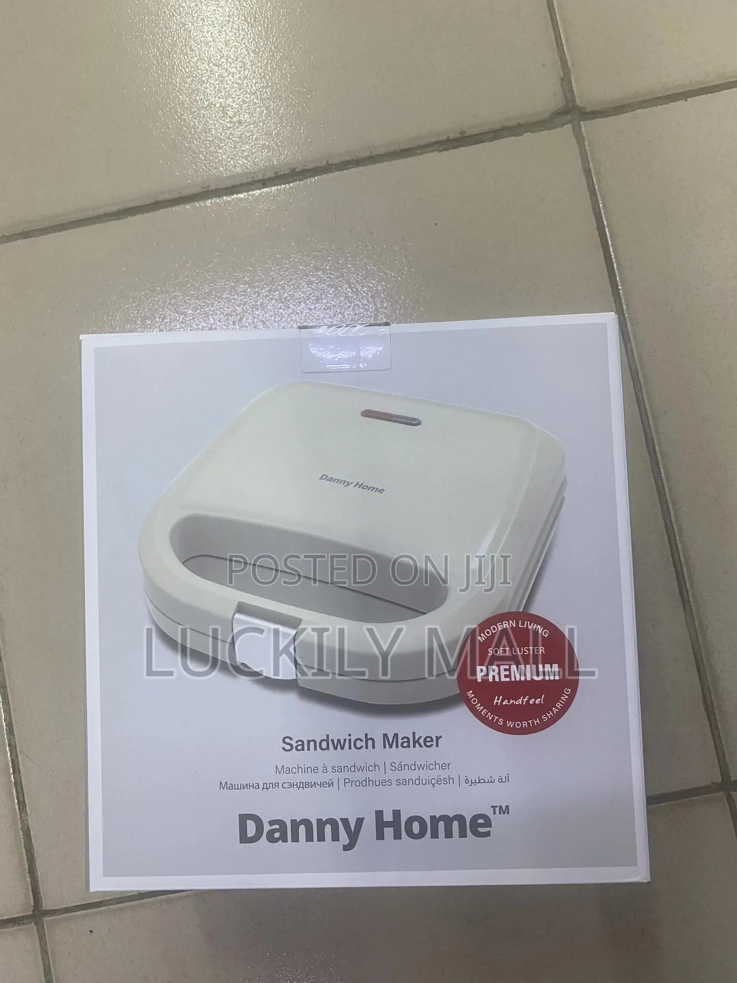 A Sandwich Toaster