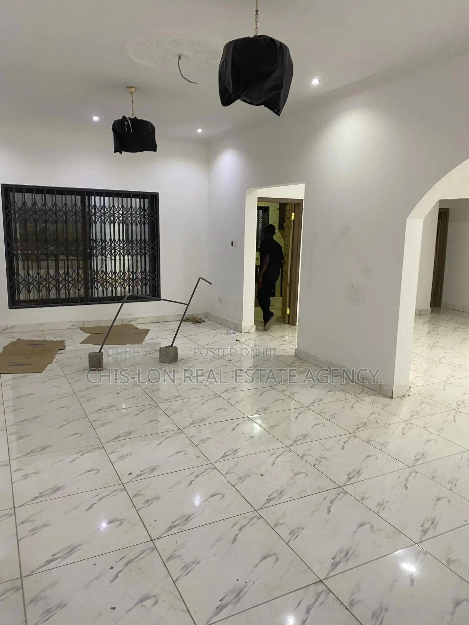 2bdrm Apartment in Chis-Lon Real Estate, Akweley for rent