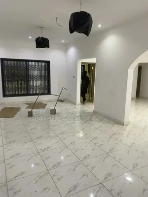 2bdrm Apartment in Chis-Lon Real Estate, Akweley for rent
