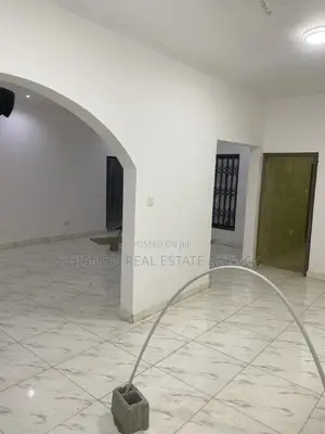 2bdrm Apartment in Chis-Lon Real Estate, Akweley for rent