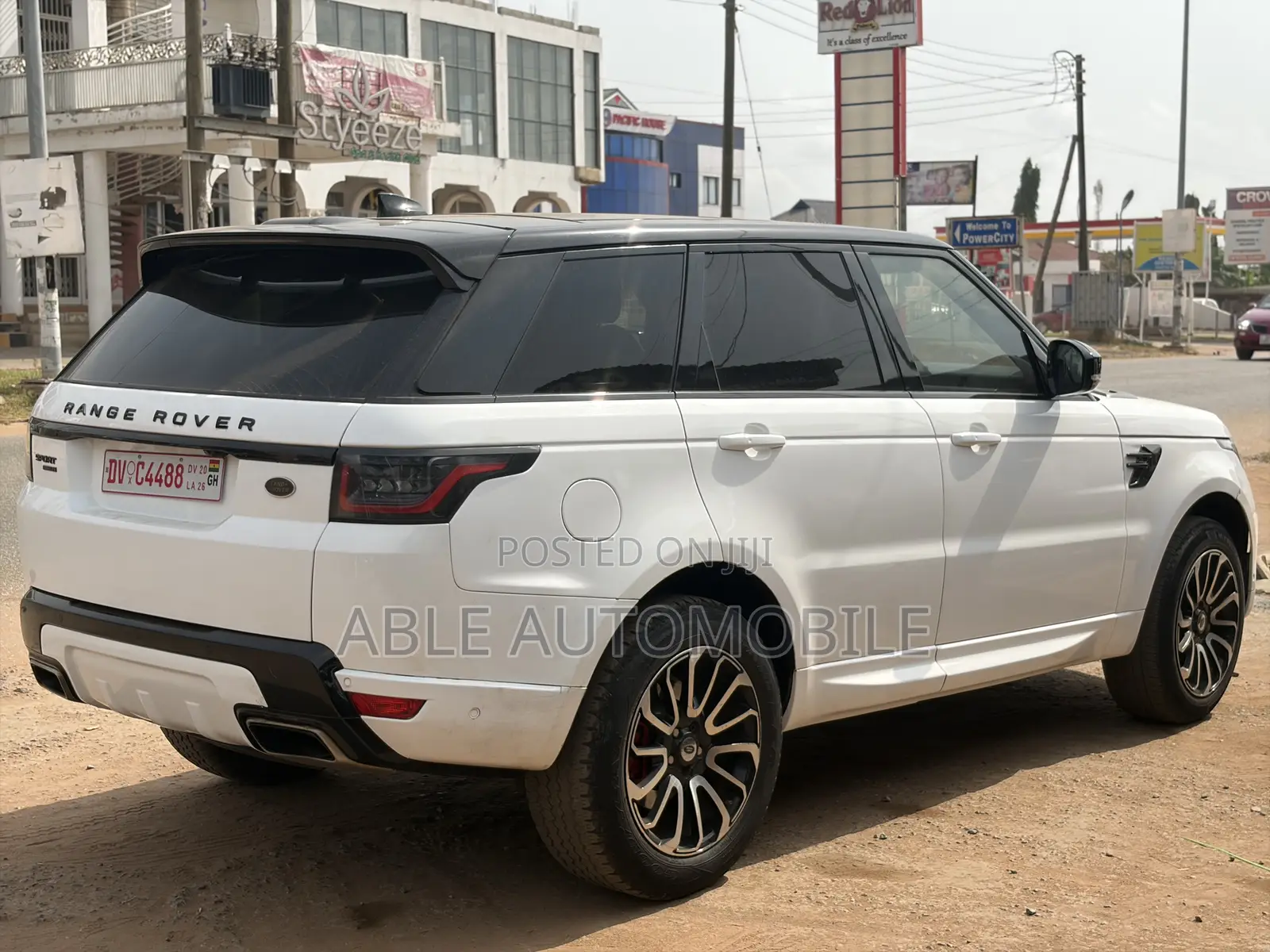 Land Rover Range Rover Sport Supercharged 2018 White