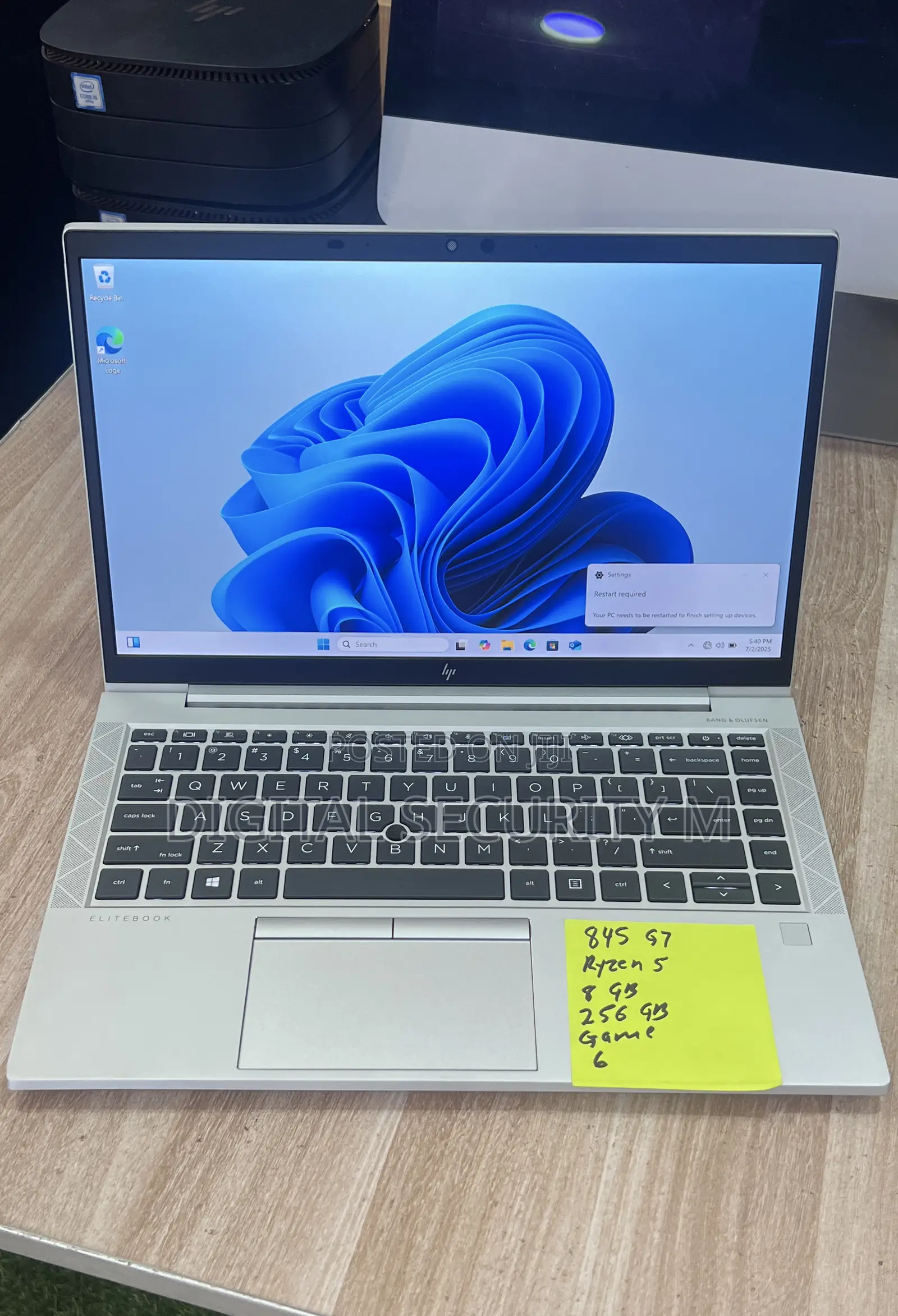 Laptop HP EliteBook 845 G7 16GB AMD Ryzen 5 SSD 256GB