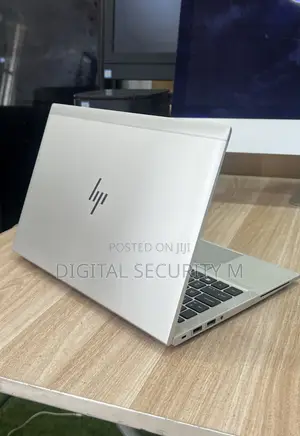 Laptop HP EliteBook 845 G7 16GB AMD Ryzen 5 SSD 256GB