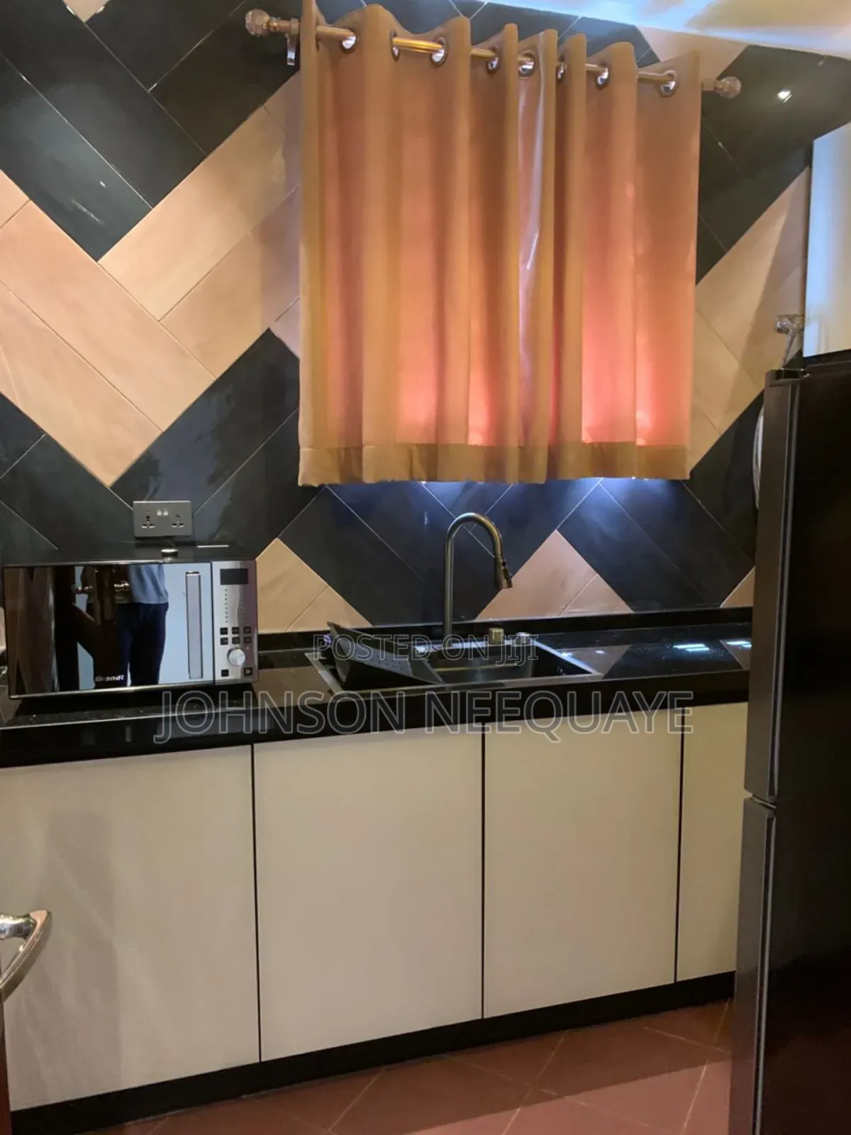 Furnished 3bdrm Apartment in Tseaddo for rent
