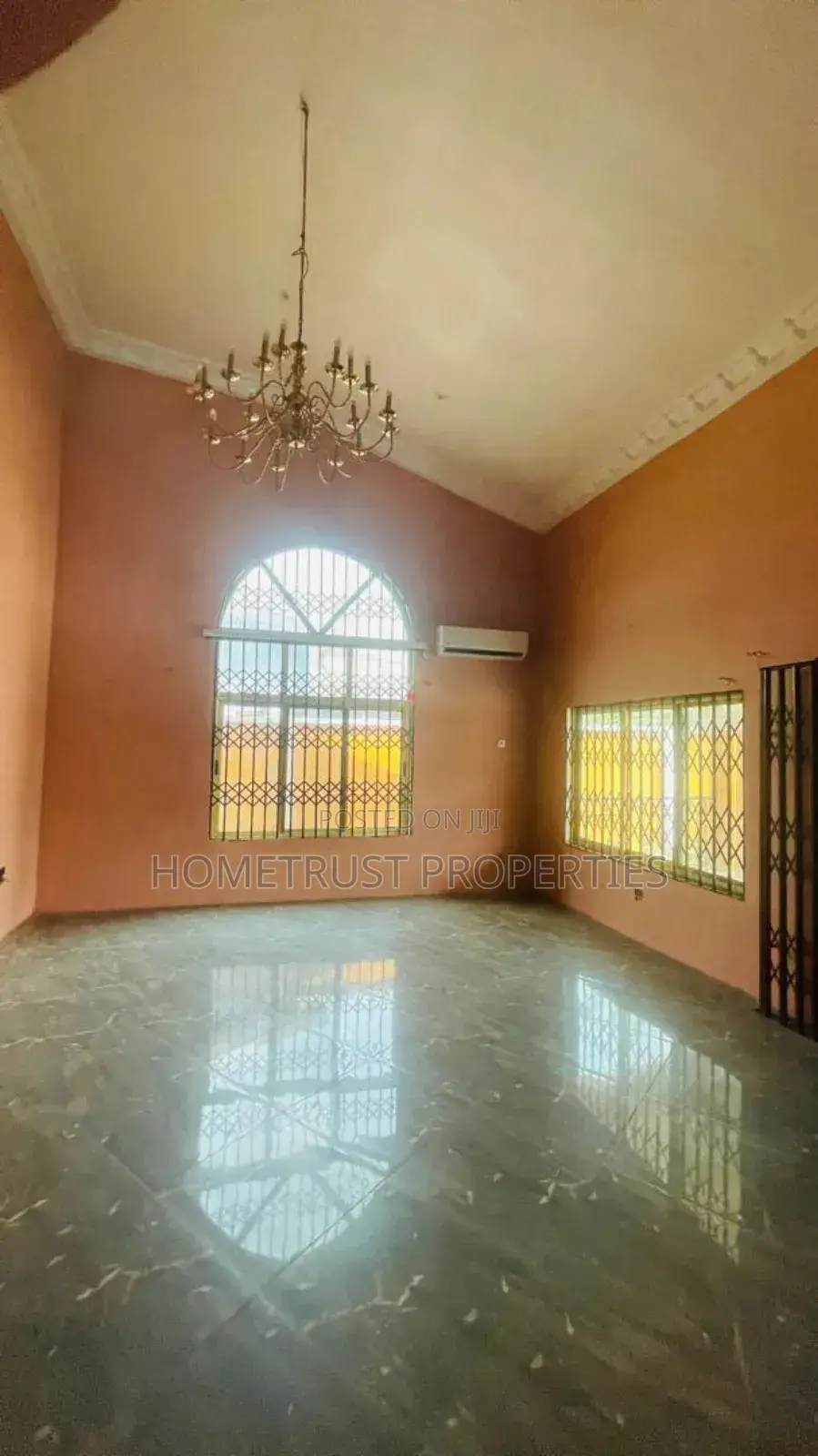 6bdrm House in Hometrust Properties, Housing Down for sale