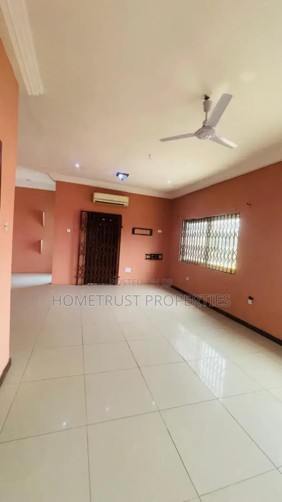 6bdrm House in Hometrust Properties, Housing Down for sale