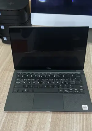 Laptop Dell XPS 13 7390 16GB Intel Core i7 SSD 256GB