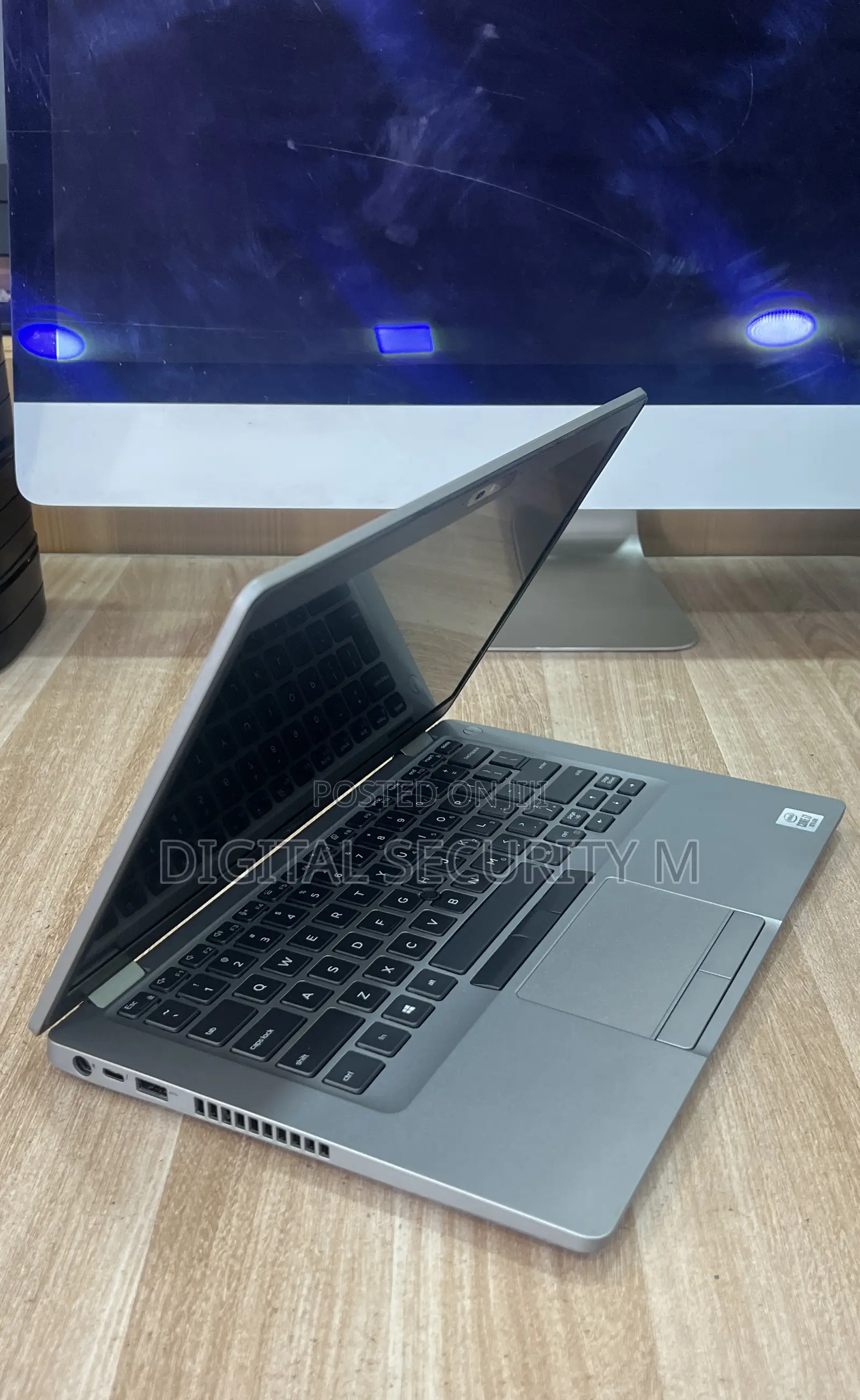 Laptop Dell Latitude 5410 16GB Intel Core i7 SSD 256GB