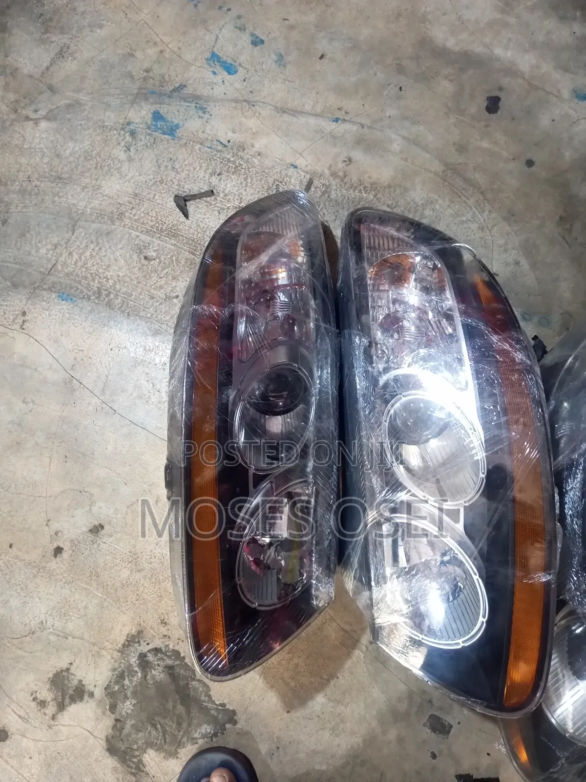 Hyundai Santa Fe Headlight