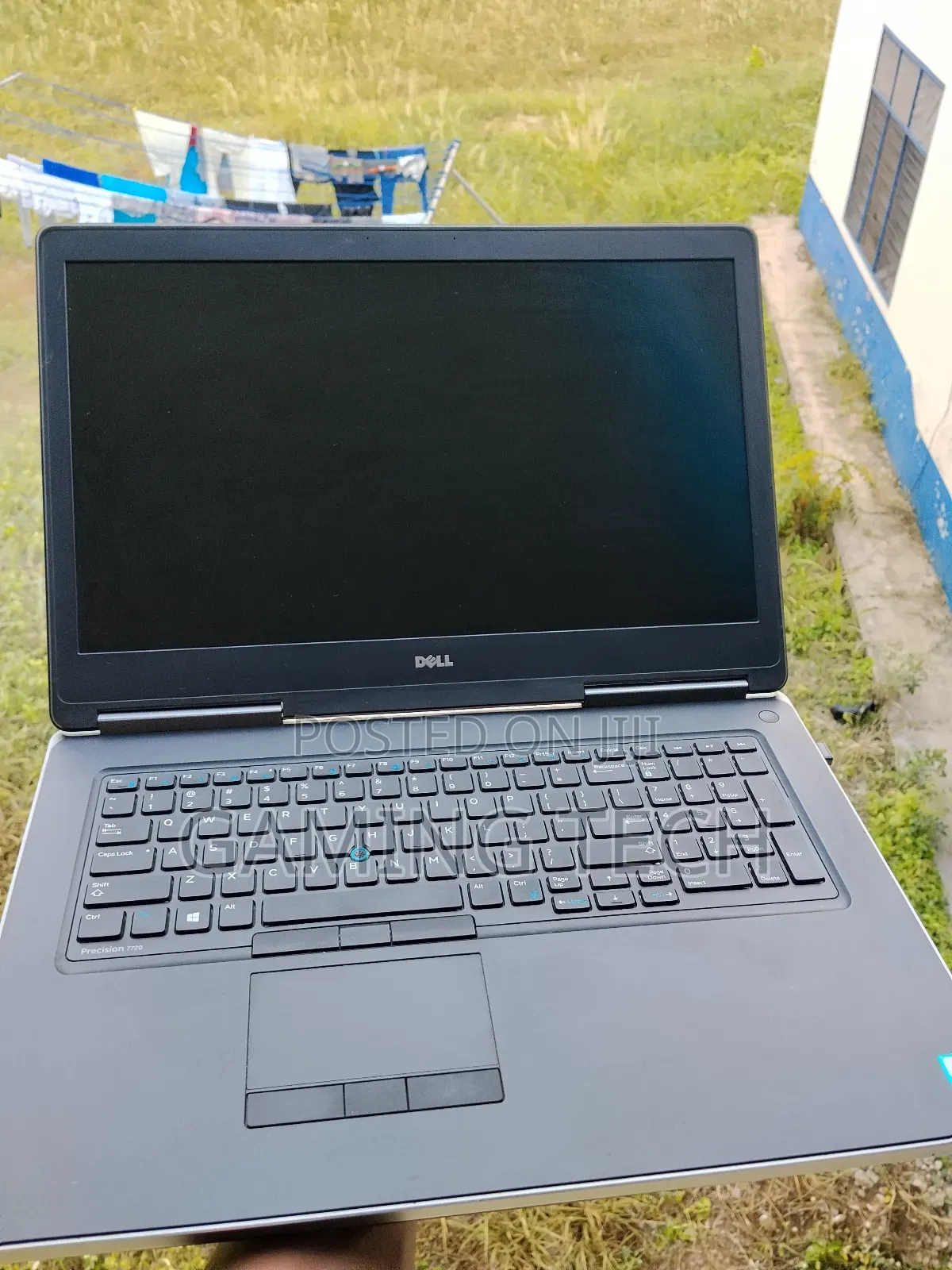 Laptop Dell Precision 7720 32GB Intel Xeon SSD 512GB