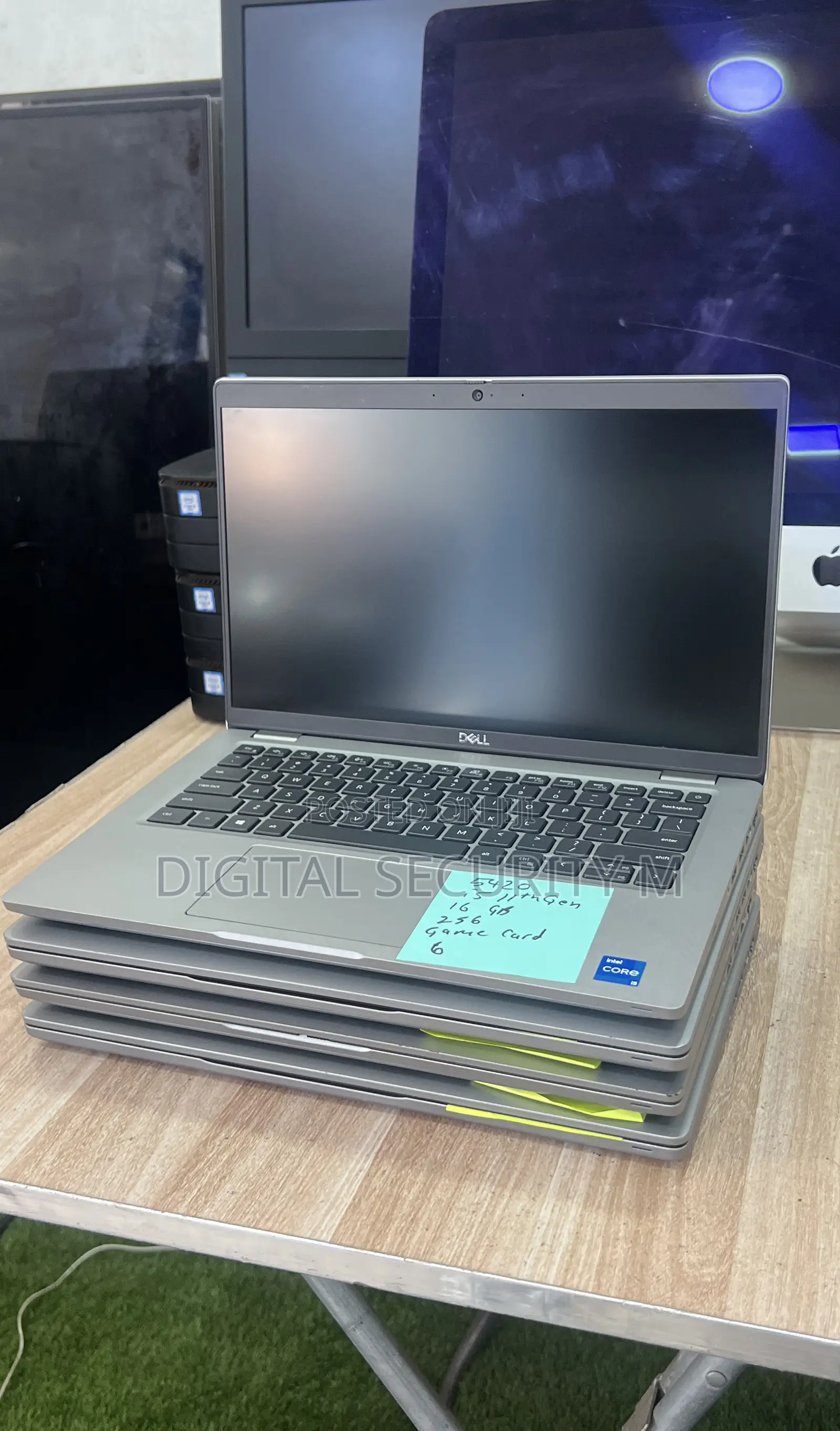 Laptop Dell Latitude 5420 16GB Intel Core i7 SSD 256GB