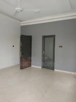 3bdrm House in Ashaley Botwe for sale