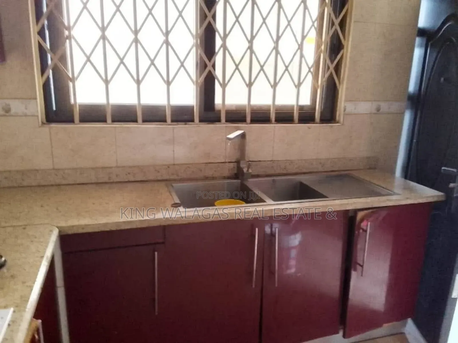 4bdrm House in New Legon Near Lake, Adenta for sale