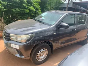 Pickup Truck Available for Rentals Book Now Toyota Hilux
