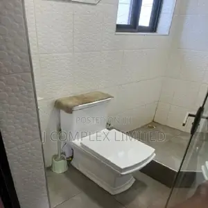 3bdrm Apartment in North Ridge for sale