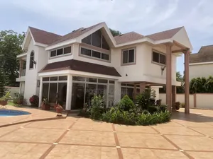 4bdrm Mansion in Osu for rent