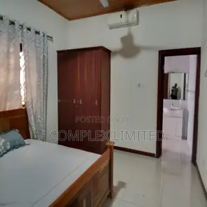4bdrm House in North Ridge for sale