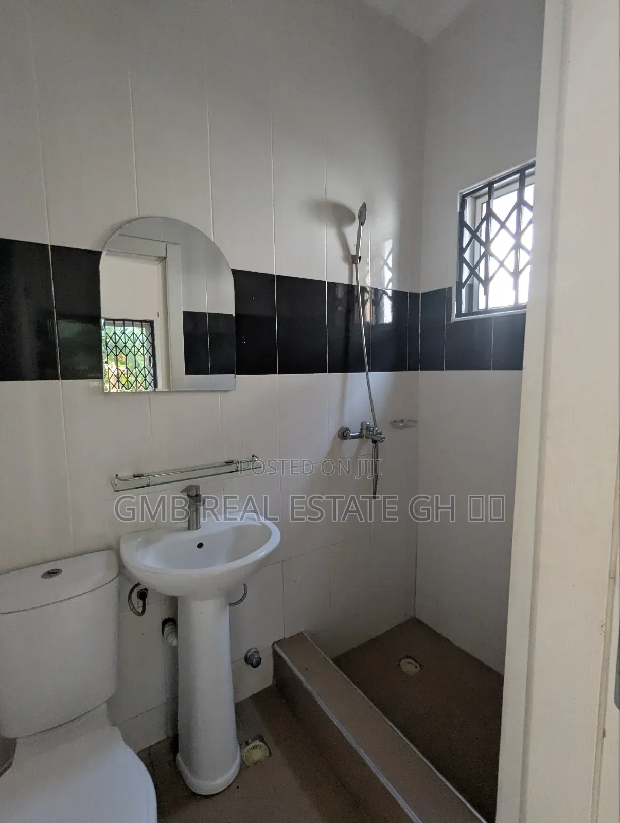 2bdrm House in Ghana Flag for rent