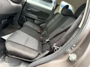 Mitsubishi Outlander 2.4 PHEV AWD 2019 Brown