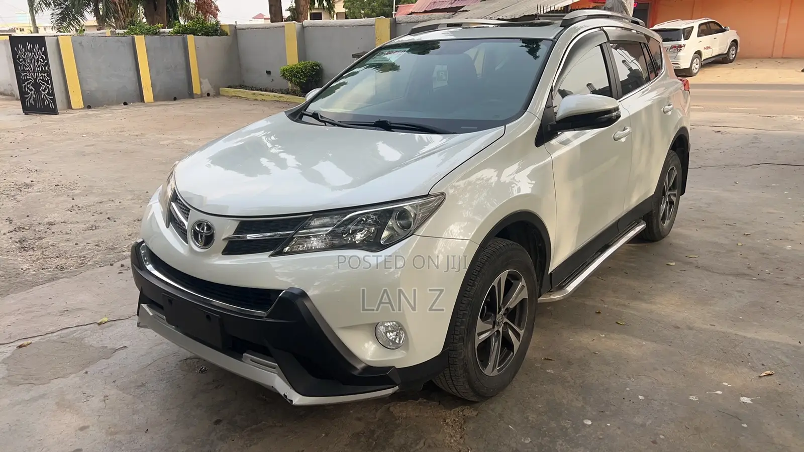 Toyota RAV4 2016 White