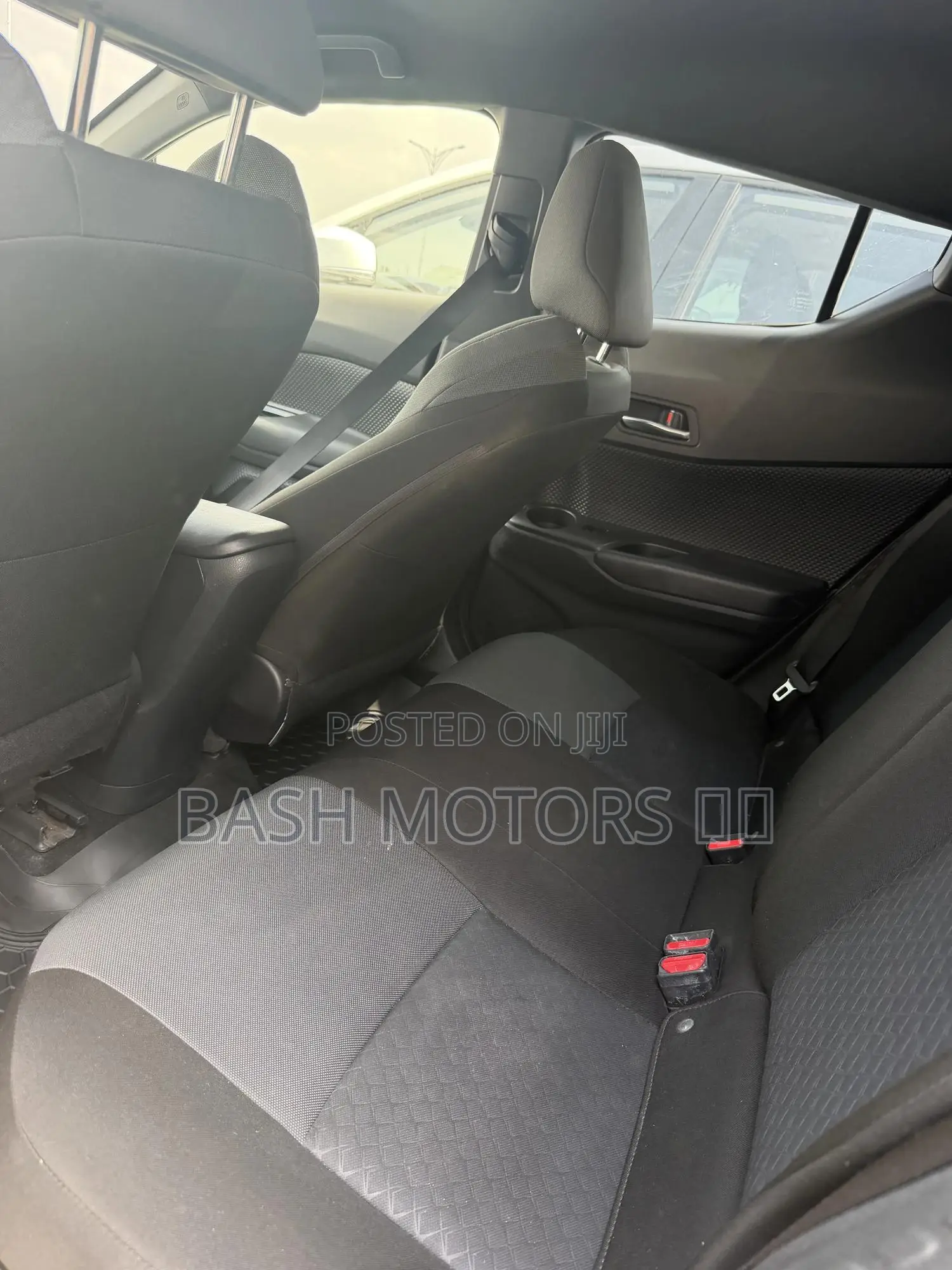 Toyota C-HR Limited 2022 White