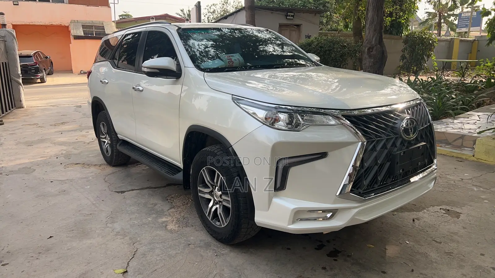 Toyota Fortuner 2.7 AWD 2016 White