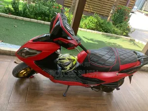 SYM Symnh 2023 Red