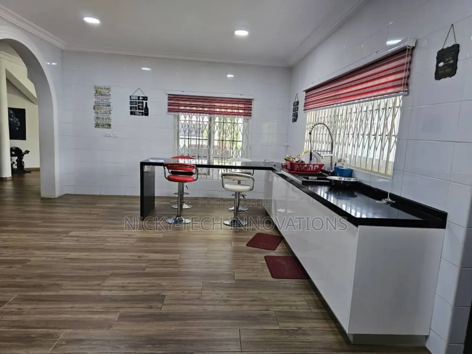 Furnished 5bdrm House in Ghana Flag for sale