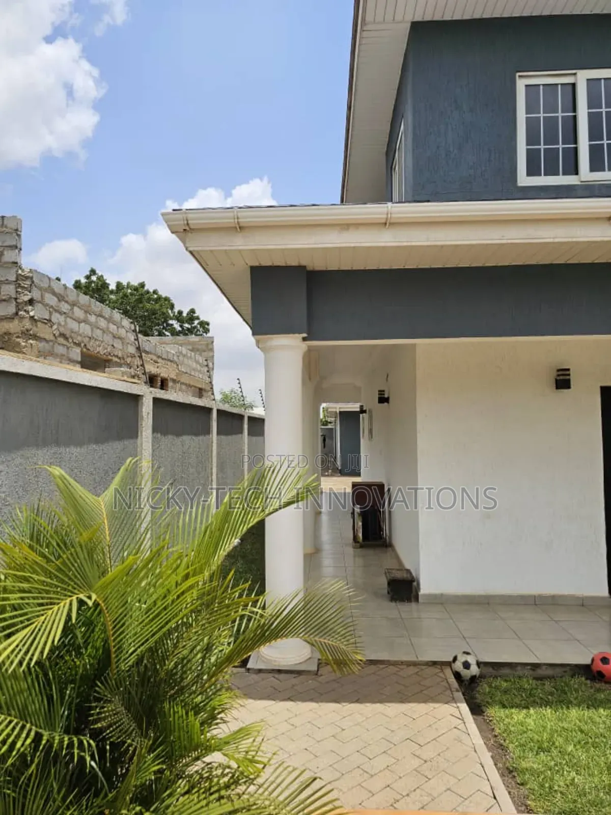 Furnished 5bdrm House in Ghana Flag for sale
