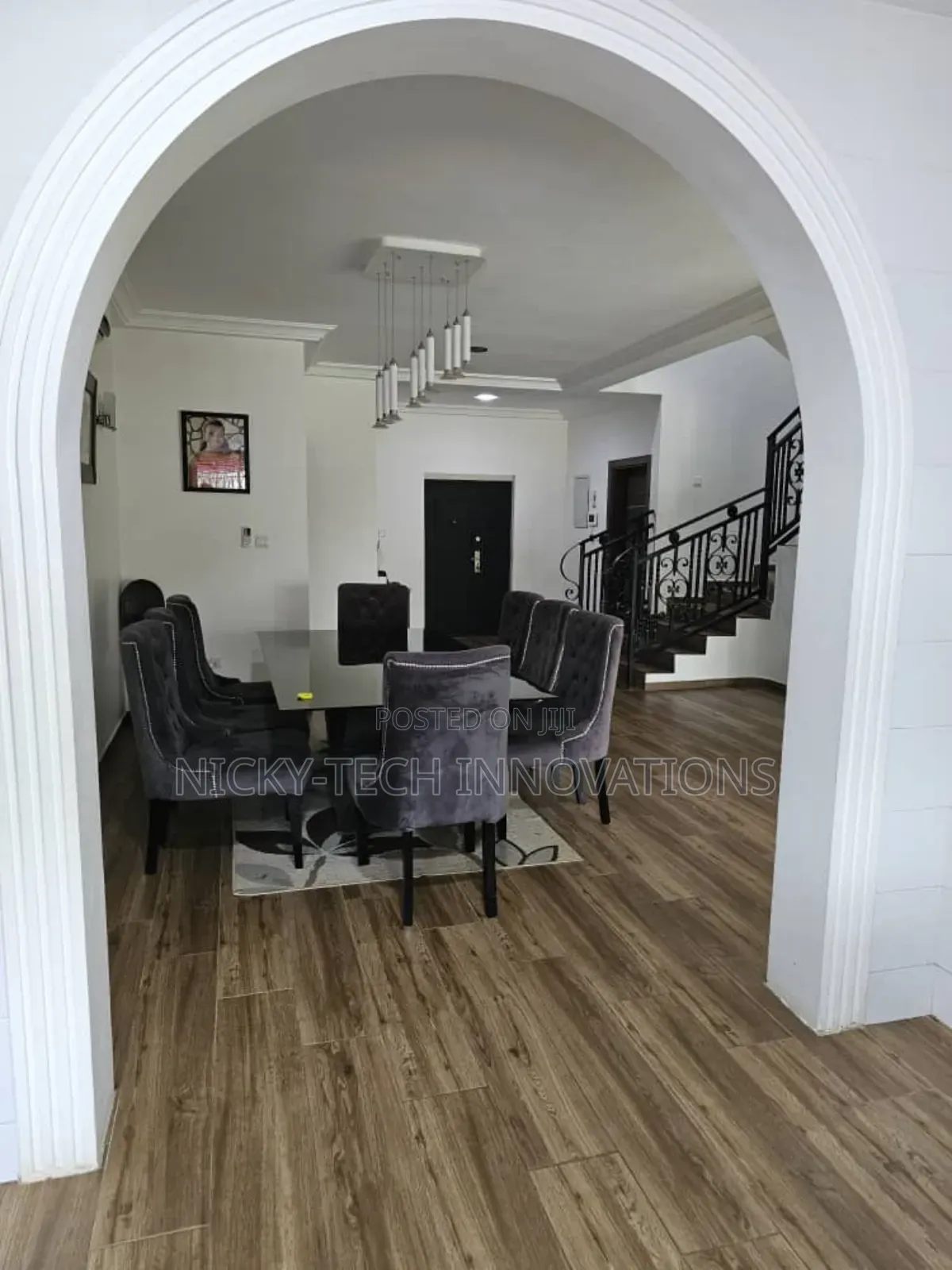 Furnished 5bdrm House in Ghana Flag for sale