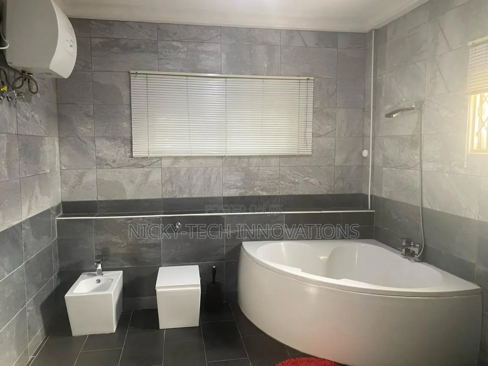 Furnished 5bdrm House in Ghana Flag for sale