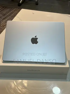 Laptop Apple MacBook Air 16GB Apple M4 SSD 256GB