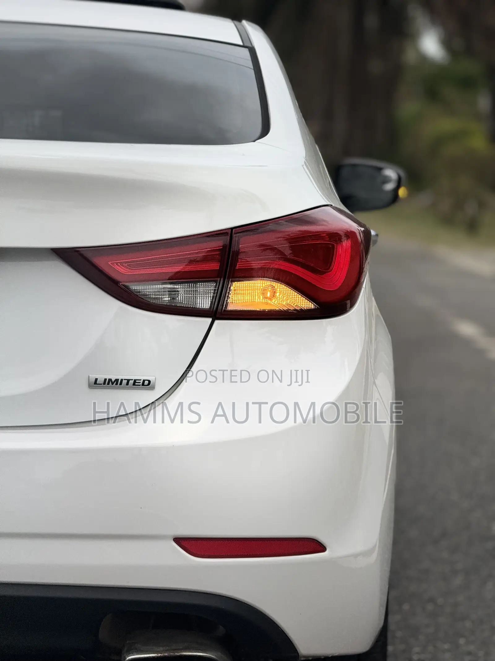 Hyundai Elantra Limited PZEV 4dr Sedan (1.8L 4cyl 6A) 2015 White