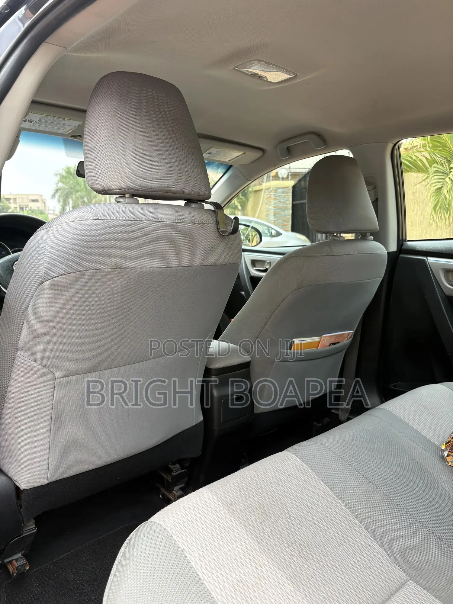 Toyota Corolla LE Eco 4dr Sedan (1.8L 4cyl CVT) 2015 Gray