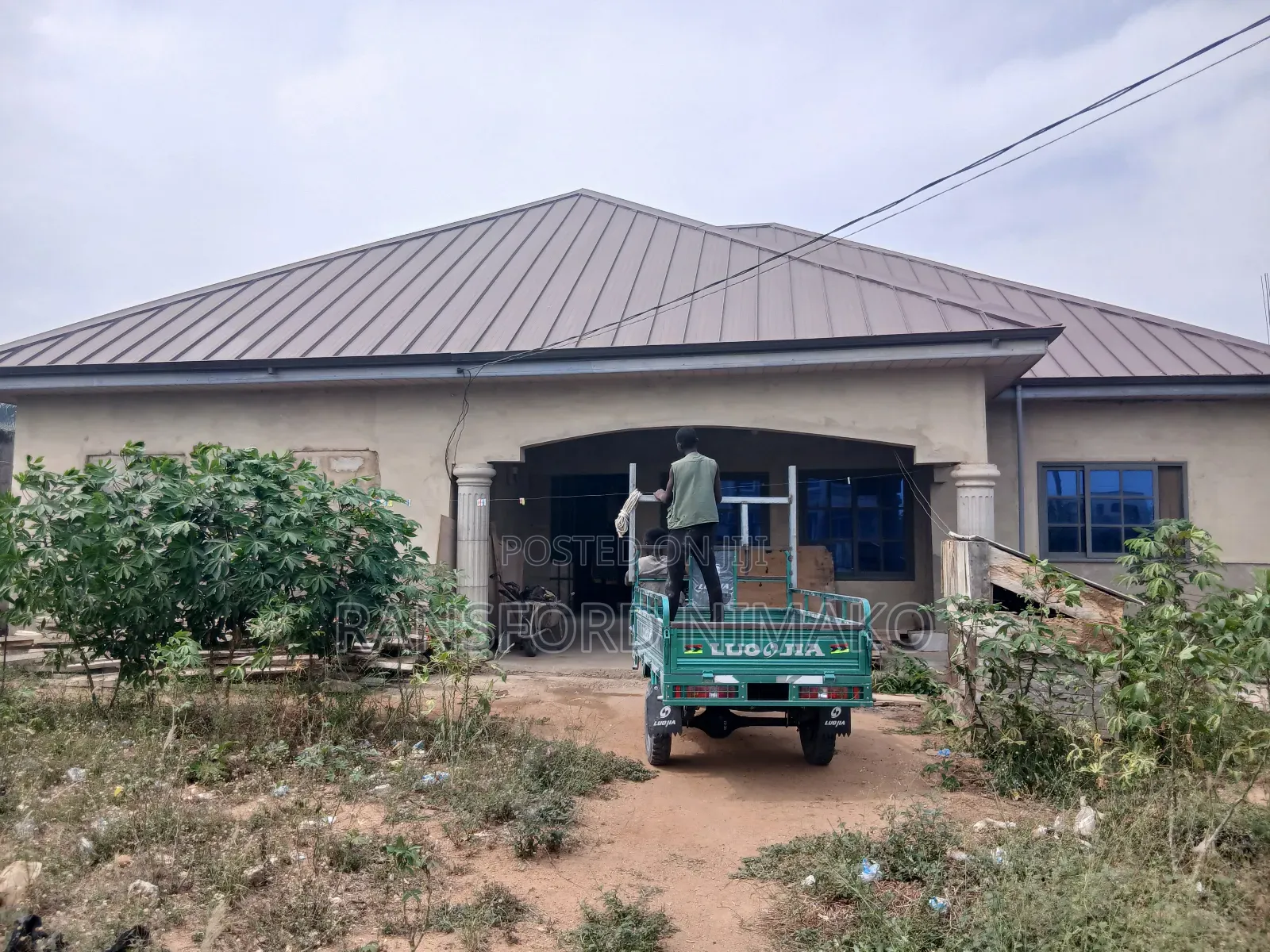 4bdrm House in Gomoa East for sale