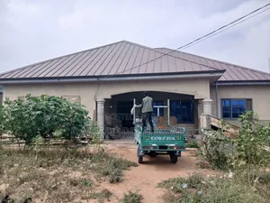4bdrm House in Gomoa East for sale
