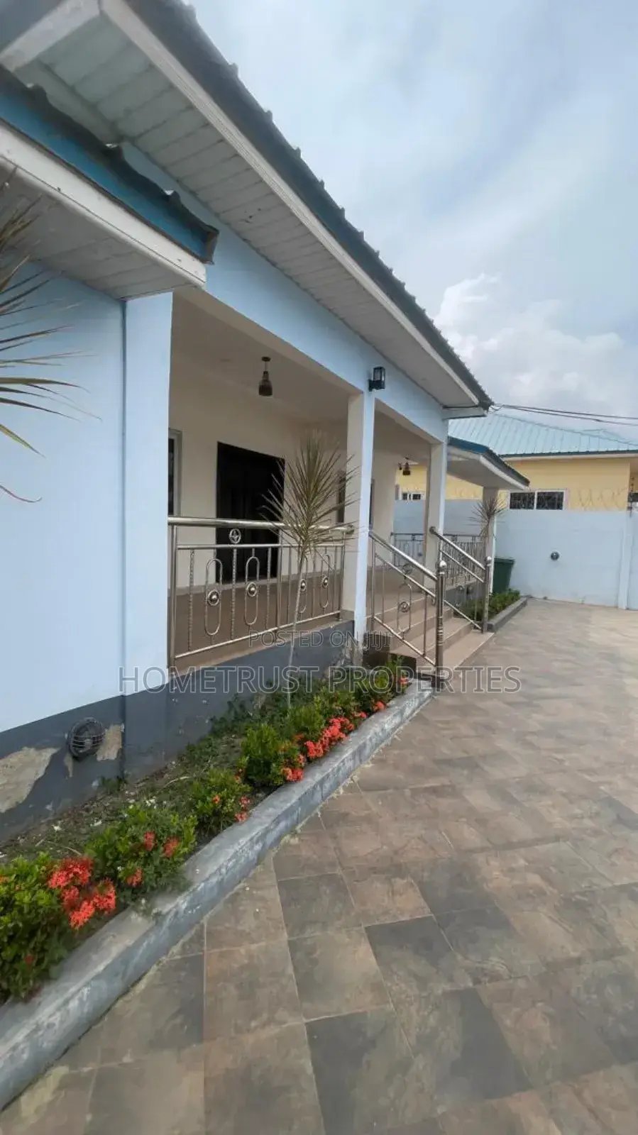 5bdrm House in Hometrust Properties, Mile 7 for rent