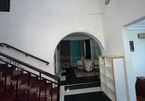 7bdrm Mansion in Xcellence Properties, MacCharty Hills for sale