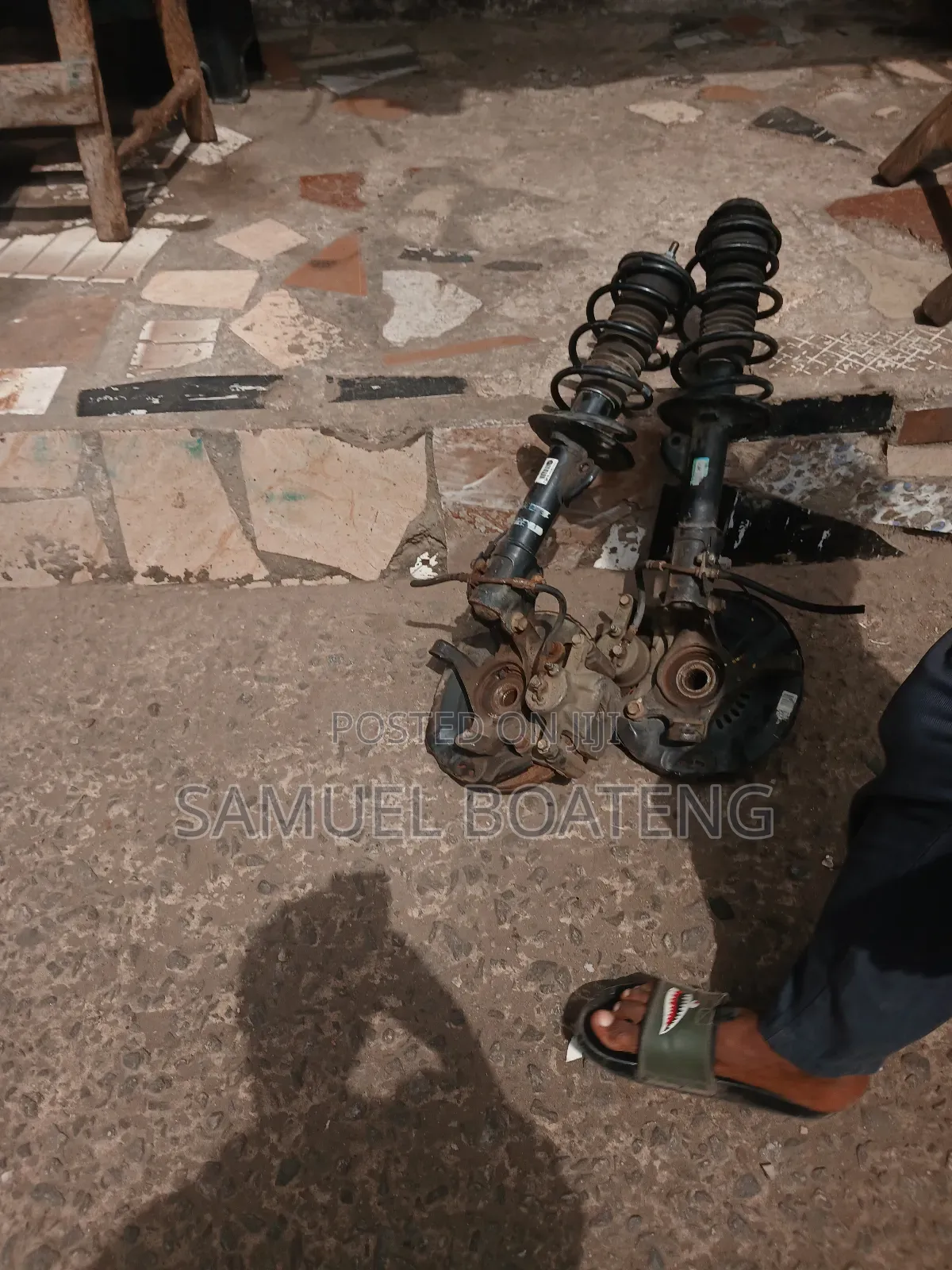 Toyota Vitz 2005 to 2015 Front Shocks Complete With Hub