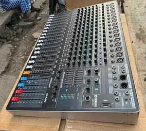 Yamaha Smx1600 16-channel Analog Mixer With Usb And Bluetooth