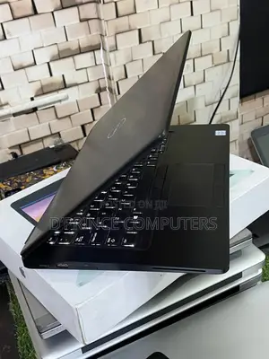 Laptop Dell Latitude 14 5480 8GB Intel Core i5 SSD 256GB