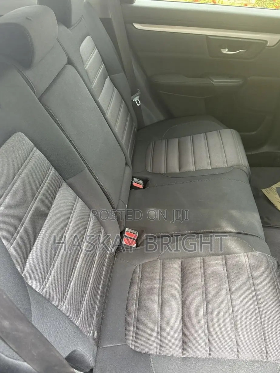 Honda CR-V 2019 Gray